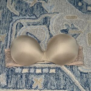 Strapless push up bra